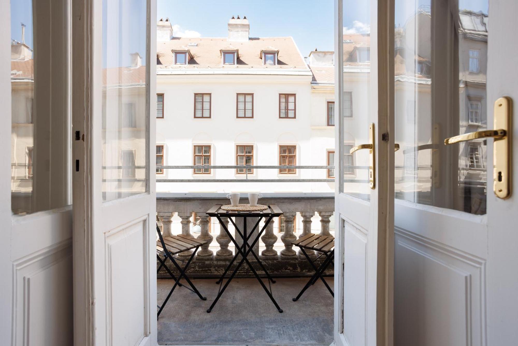4Ty3 Apartments - Stadtpark City Apartment Is Calling فيينا المظهر الخارجي الصورة