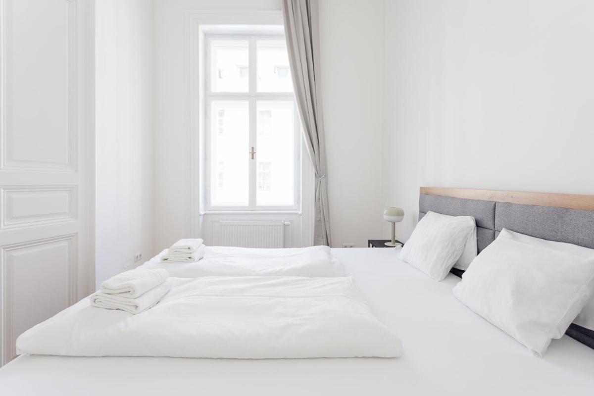4Ty3 Apartments - Stadtpark City Apartment Is Calling فيينا المظهر الخارجي الصورة